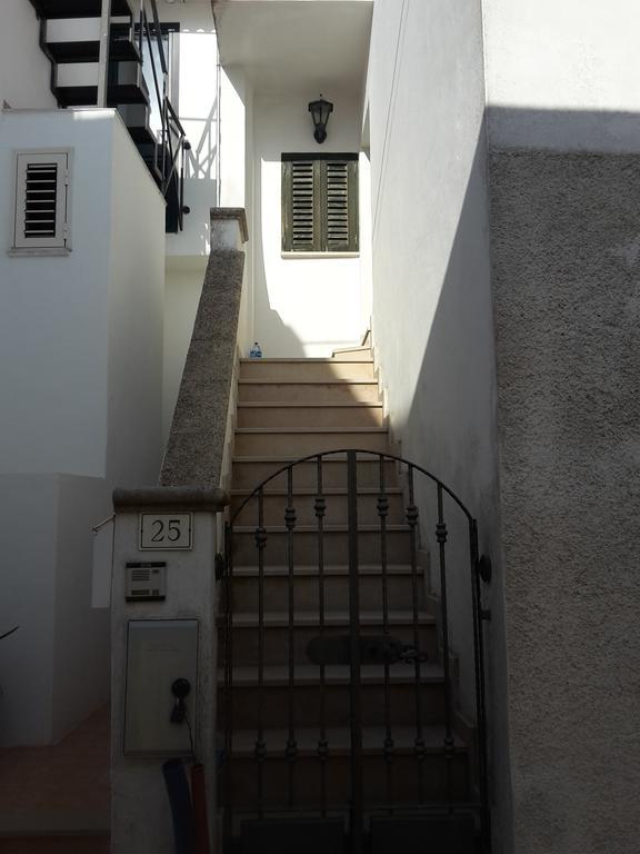 Centro Storico Di Castro Marina Διαμέρισμα Δωμάτιο φωτογραφία